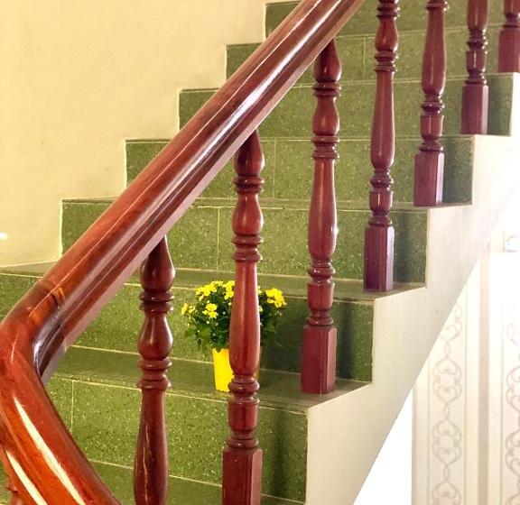 سوییت خانوادگی, Lime Hostel   Ninh Kieu Center