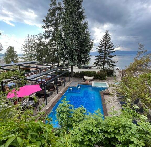 Standard studio with lake view, Villa Dionis
