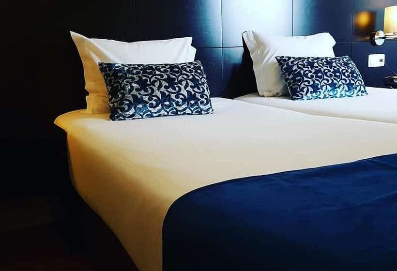 Superior Room with Balcony, Lisbon City Hotel By City Hotels