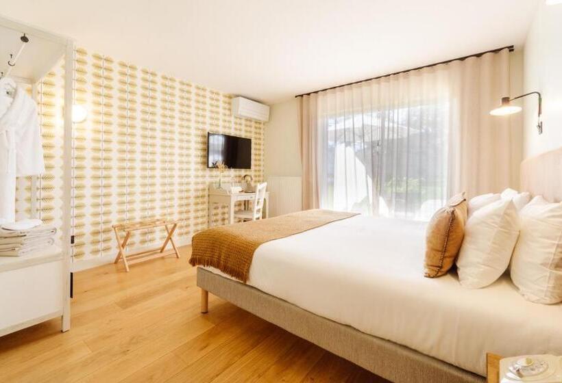 Номер Deluxe, Hôtel Le Mouton Bleu