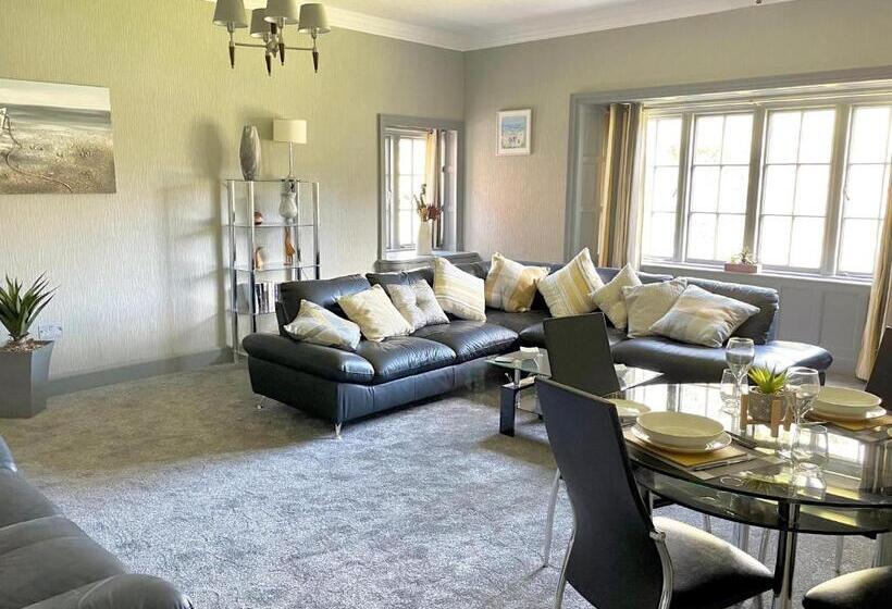 آپارتمان لوکس 1 خوابه, Rossal House Apartments, Inverness, Highlands