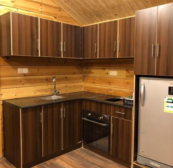 Бунгало Стандарт 2 Спальни, Jeeda Park Resort