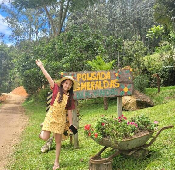 패밀리 방갈로, Cabanas Pousada Esmeraldas