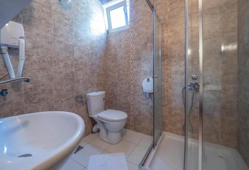 آپارتمان 1 خوابه با تراس, Mediterranean Guest House Balkan