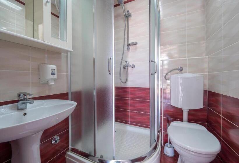 اتاق استاندارد, Mediterranean Guest House Balkan