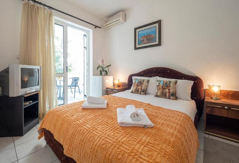 اتاق راحتی سه تخته, Mediterranean Guest House Balkan