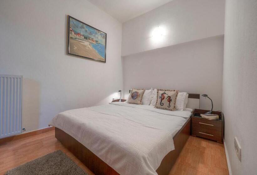 آپارتمان 1 خوابه با تراس, Mediterranean Guest House Balkan