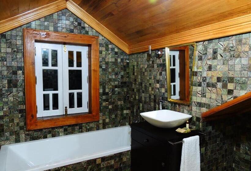 Номер Стандарт, Casa De Chouselas