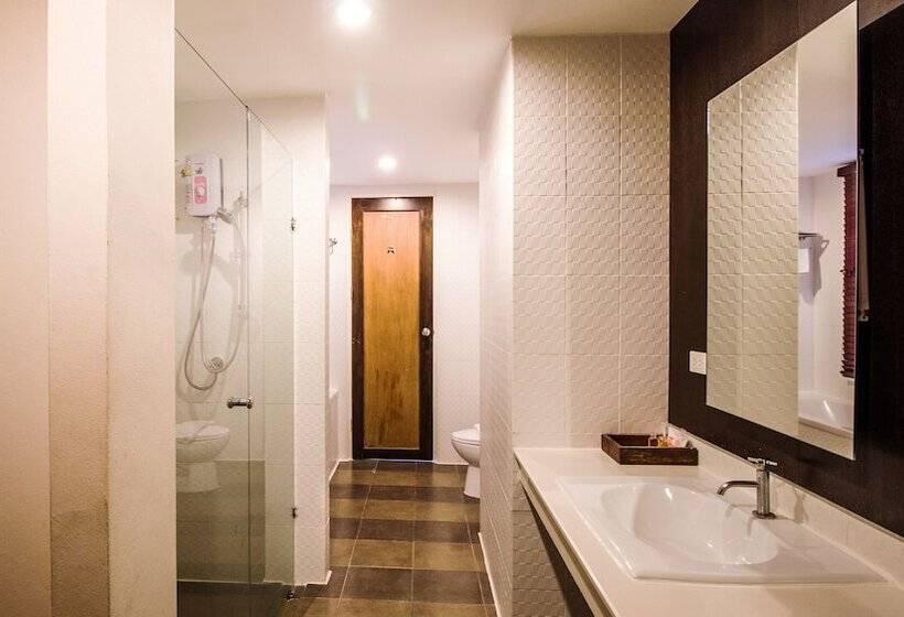 سوئیت پرزیدنت, B2 Premier Hotel & Resort