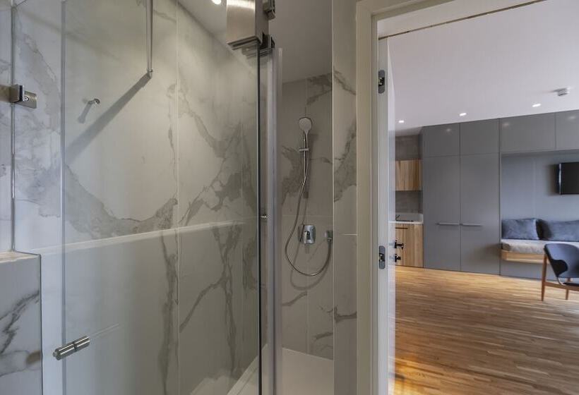 Президентский Люкс, Anemi Hotel & Suites