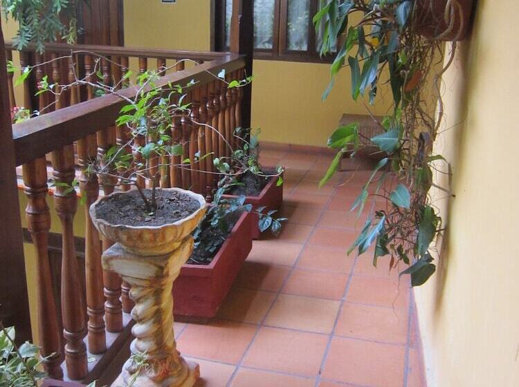 3 Bett Superior Zimmer, Casa India Catalina