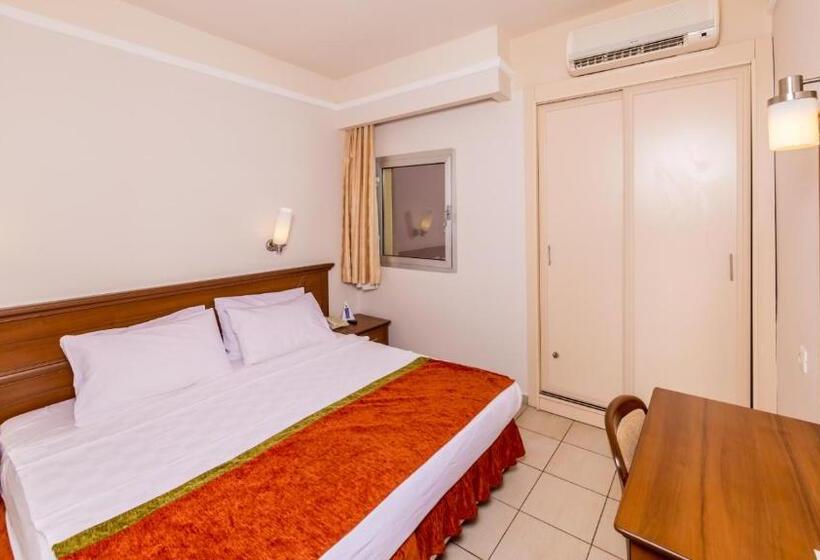اتاق اکونومی, Julian Forest Suites