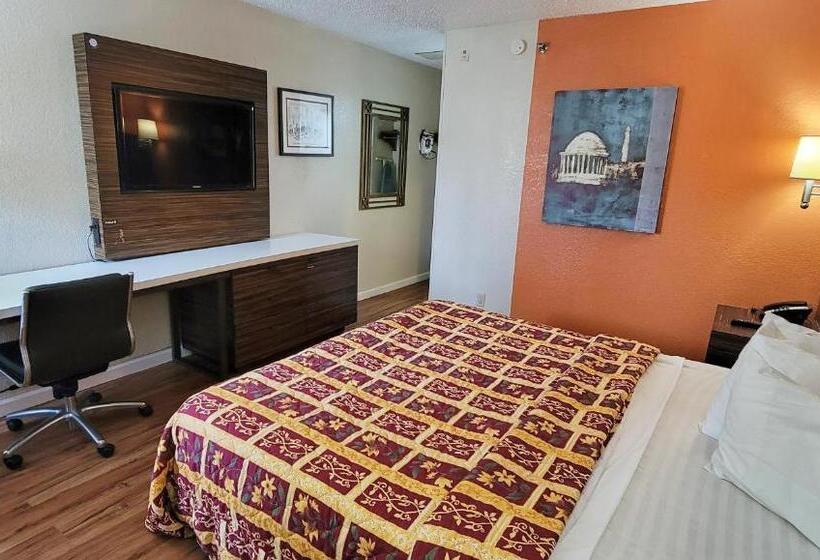 اتاق استاندارد با تخت بزرگ, Studios & Suites 4 Less Charlotte