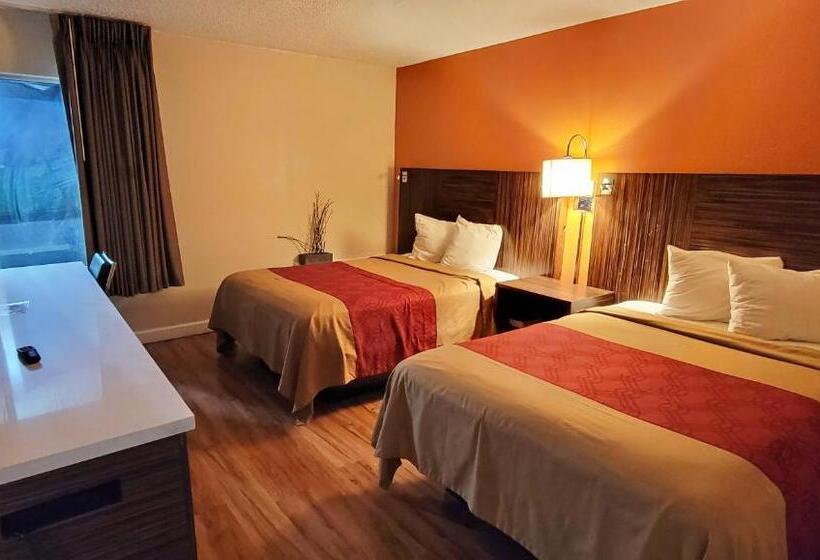سوییت, Studios & Suites 4 Less Charlotte