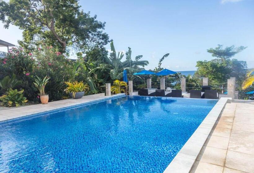 سوییت با چشم‌انداز باغ, Bacolet Beach Club