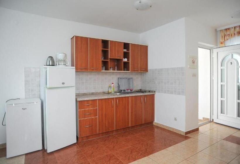 침실 2개 바다 전망 아파트, Apartmani Vila Caska