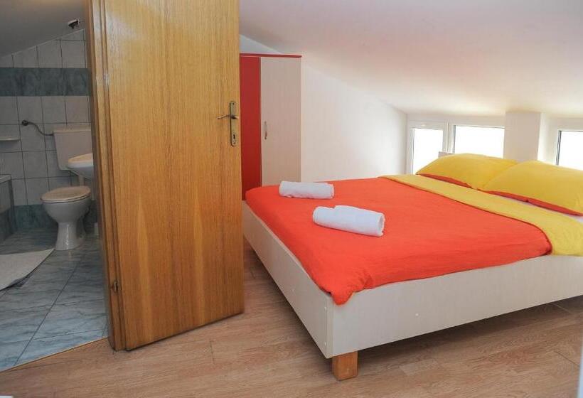 2침실 듀플렉스 아파트, Apartmani Vila Caska