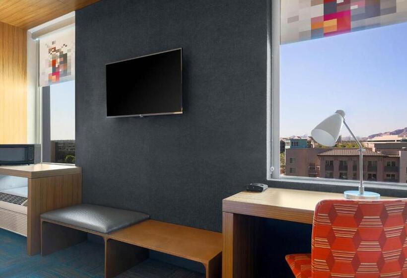 장애인을 위한 킹사이즈 침대 스탠다드 룸, Aloft Phoenixairport