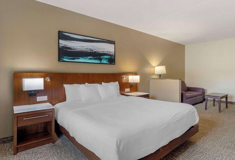 סוויטה, Comfort Suites East