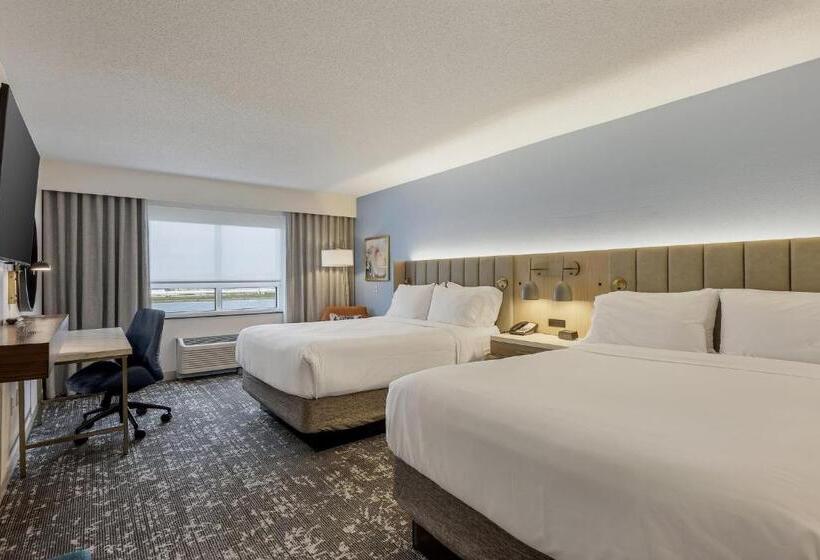 ２ダブルベッドのスタンダードルーム, Crowne Plaza Ft Myers Gulf Coast, An Ihg