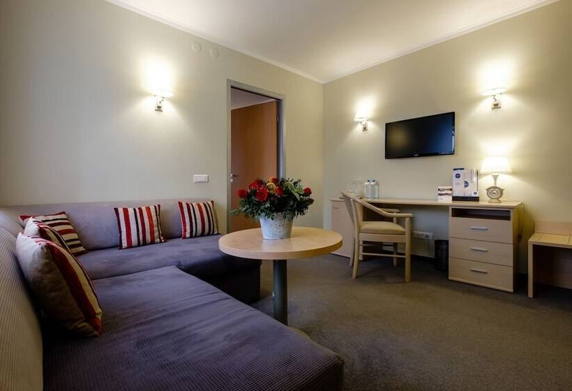 سوییت, Grand Avenue By Usta Hotels