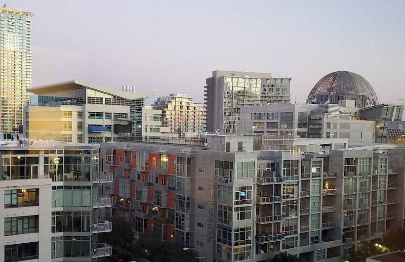 استودیوی استاندارد با تخت دوبل, Indigo San Diego   Gaslamp Quarter, An Ihg