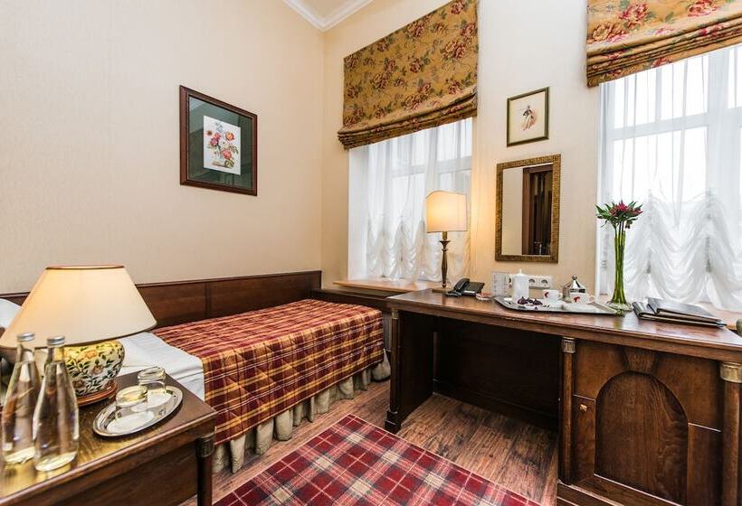 اتاق استاندارد یک نفره, Lancaster Court