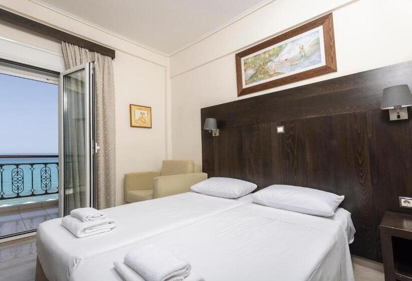 Номер Стандарт Вид на Море, Hanioti Grandotel