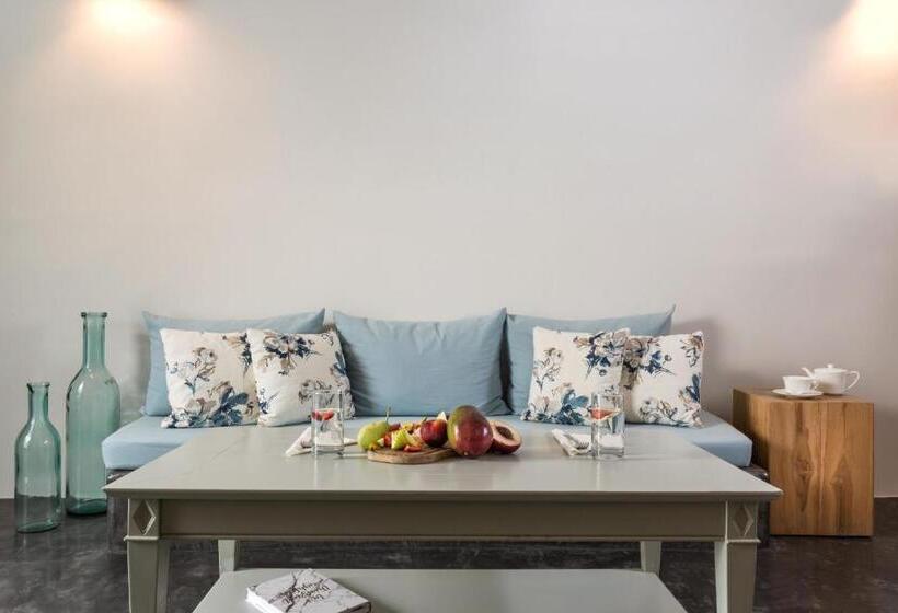 جناح سوبيريور مطل علي البحر, Andronis Luxury Suites
