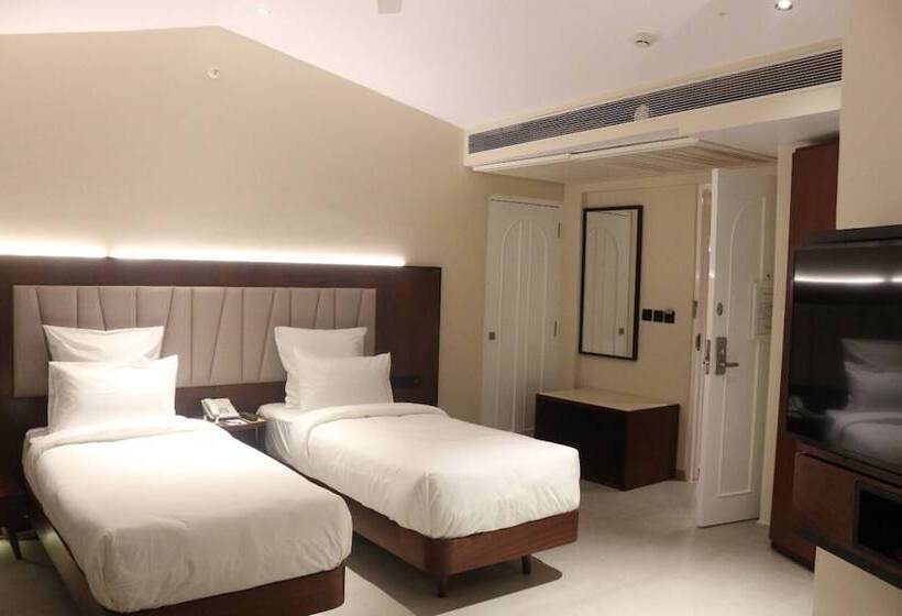 اتاق پرمیوم, The Crown Goa