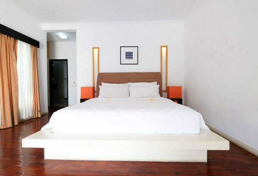 ویلای یک اتاق خوابه با استخر شنا, The Seminyak Suite  Private Villa