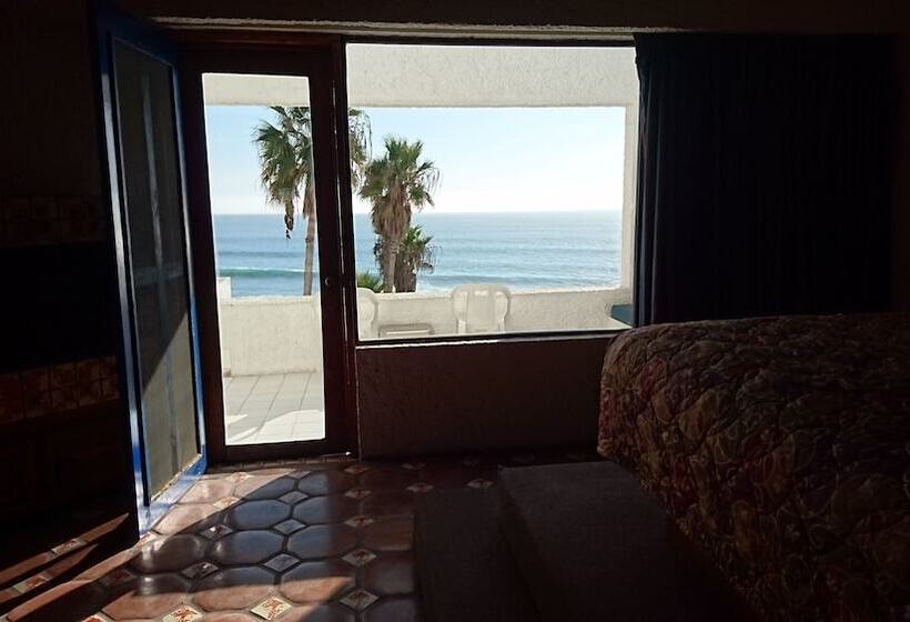 オーシャンビュースイート, Las Rocas Resort And Spa