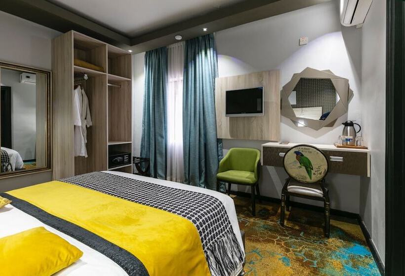 اتاق استاندارد, Madamz Bed & Breakfast