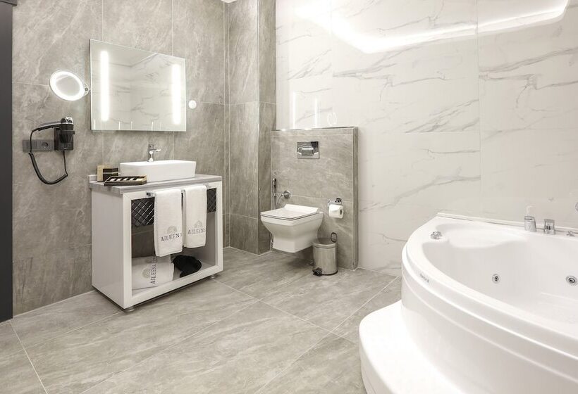 سوییت, Aileena Hotel & Villas