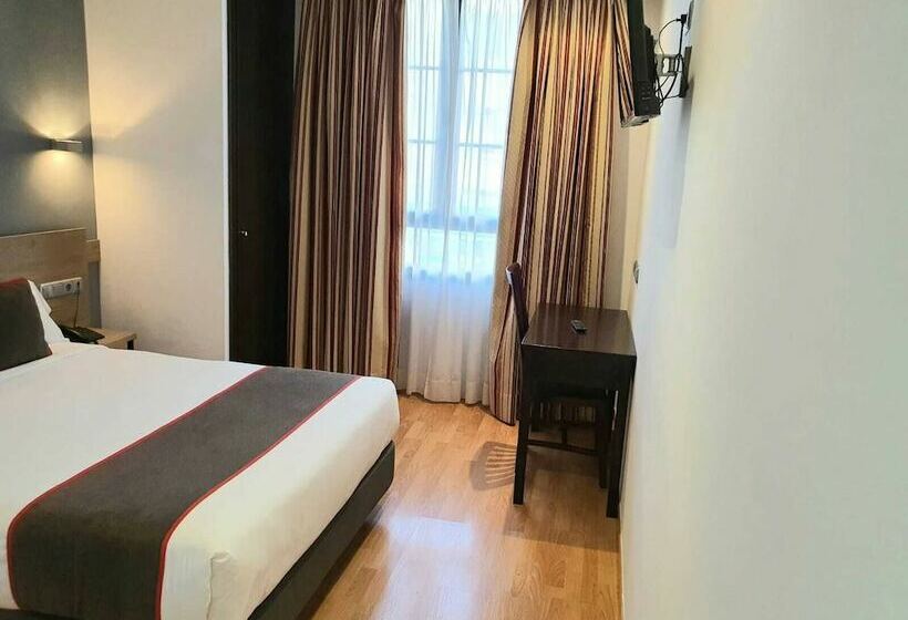 Номер Стандарт, Hospedium Hotel Vittoria Colonna