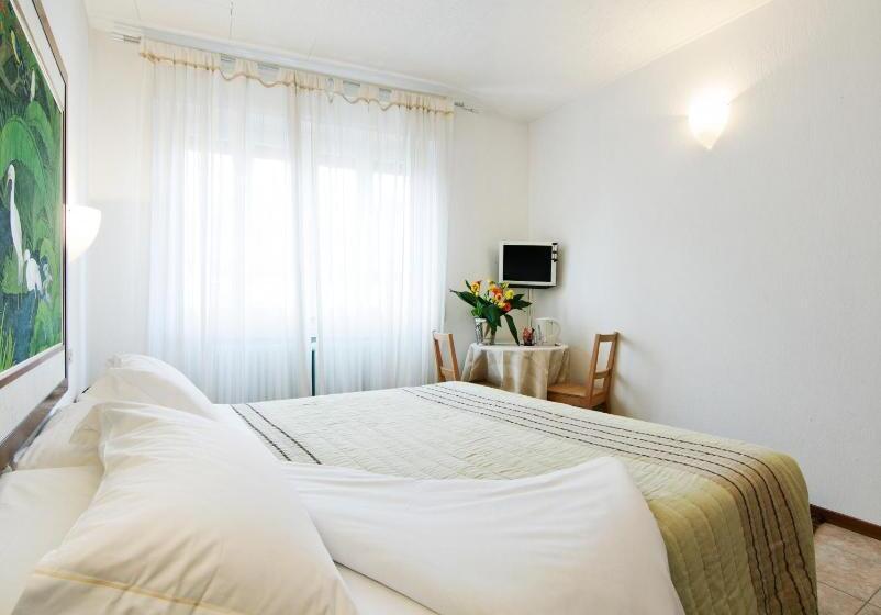 Номер Стандарт, Antico Albergo Madonna