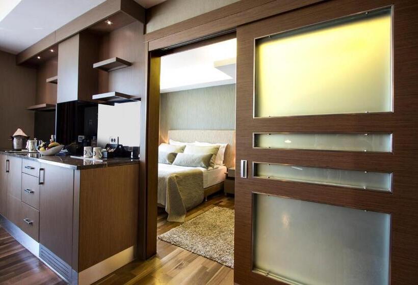 سوئیت با وان آب گرم, Avantgarde Urban Levent