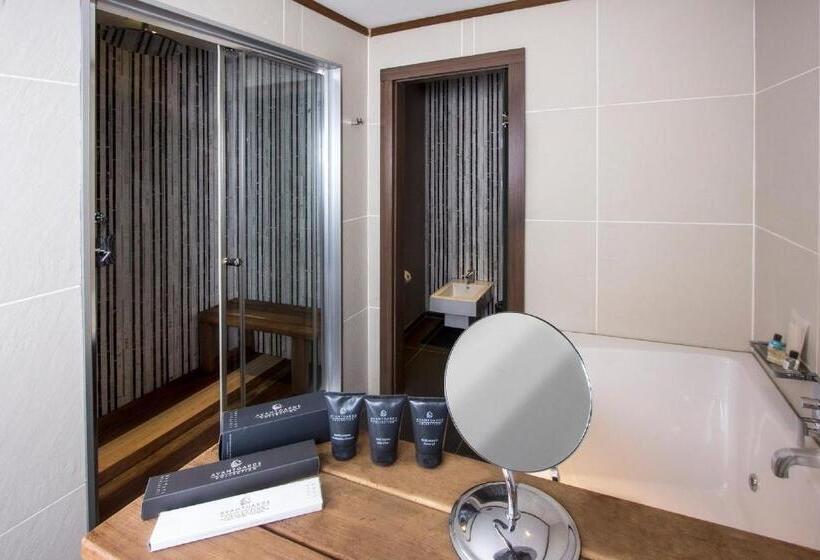 سوئیت با وان آب گرم, Avantgarde Urban Levent