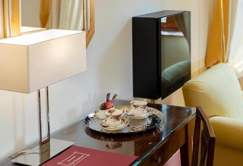 Полулюкс, Resort Locanda San Verolo Boutique
