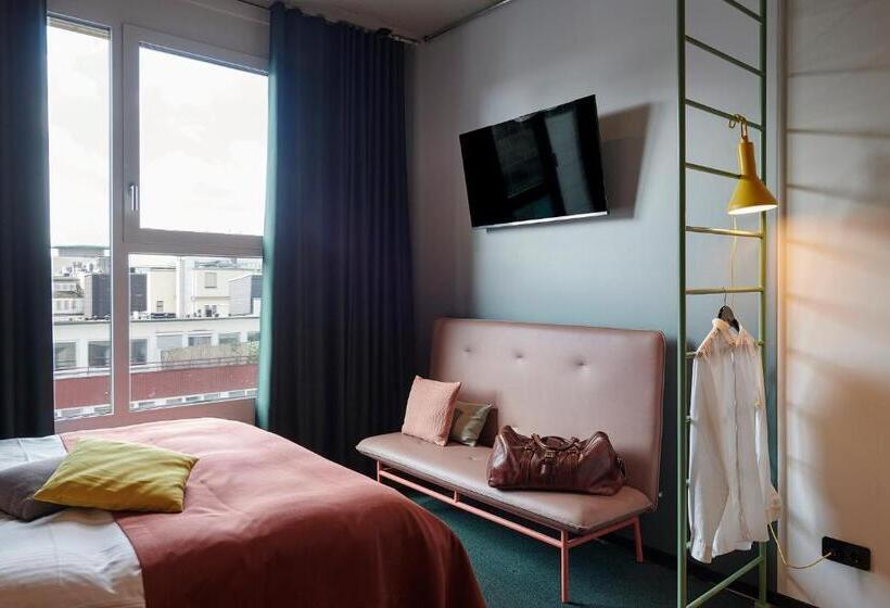 Студия Стандарт, Basecamp Hotel Dortmund