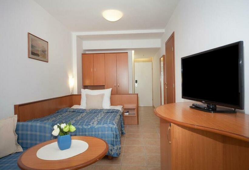 اتاق کلاسیک, Bluesun Hotel Marina