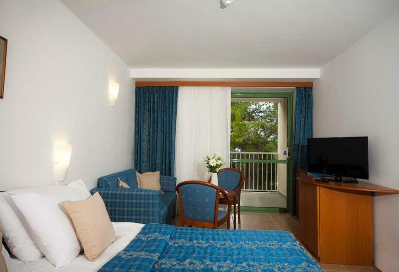 اتاق استاندارد, Bluesun Hotel Marina