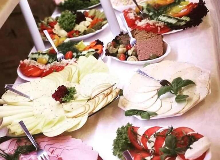 اتاق استاندارد چهار تخته, Willa Modra