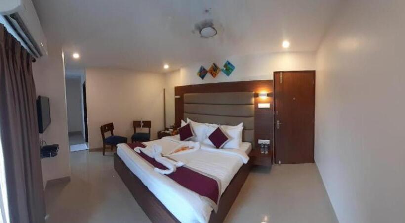 غرفة عائلية, Banyan Tree Express
