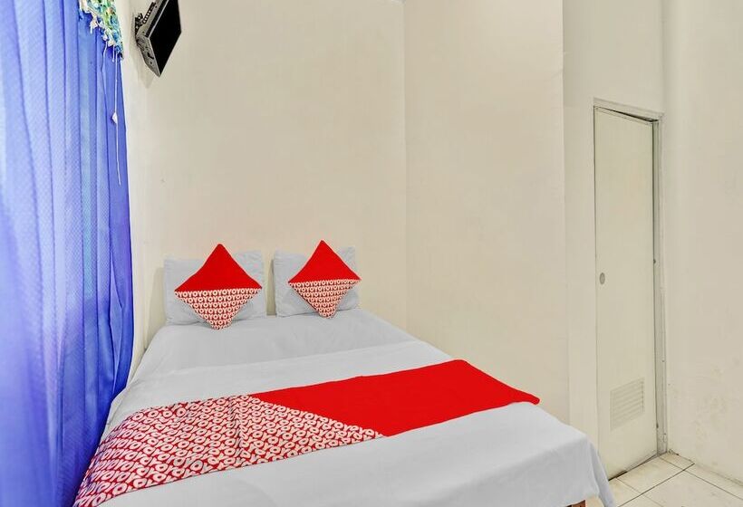 Номер Стандарт, Oyo 90523 Homestay Jenggolo