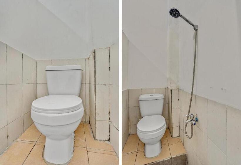 Номер Стандарт, Oyo 90523 Homestay Jenggolo