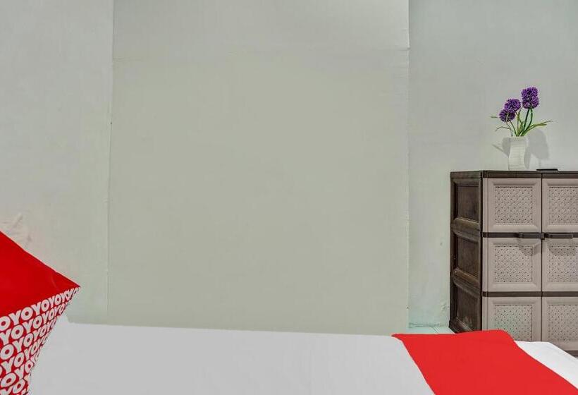 Номер Стандарт, Oyo 90523 Homestay Jenggolo