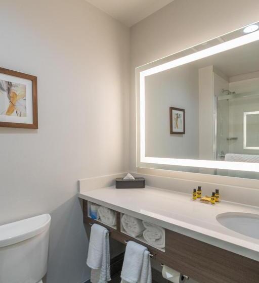 חדר סטנדרט מותאם לאדם עם מוגבלויות, Best Western Plus Tacoma