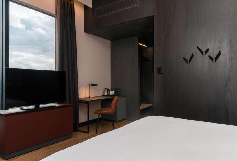 주니어 스위트, Radisson Red Hotel Johannesburg Rosebank