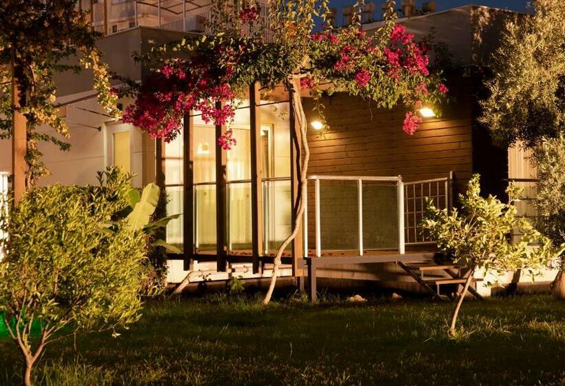 ویلای 2 خوابه, Green Garden Resort & Spa